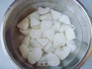 甜甜蜜蜜:拔丝山药的做法步骤:3
