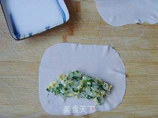 迎春纳福:三丝春卷的做法步骤:4