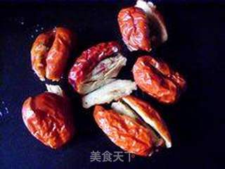 给宝宝的--小米红枣粥的做法步骤:3