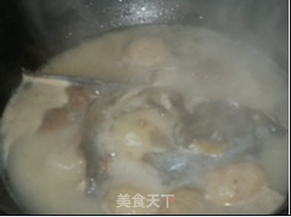 沙锅鱼头煲的做法步骤：3