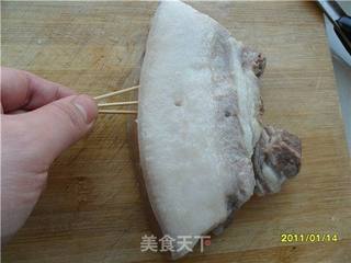 浓香扣肉~(东北版)的做法步骤:2