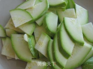 酸辣西葫芦的做法步骤:2