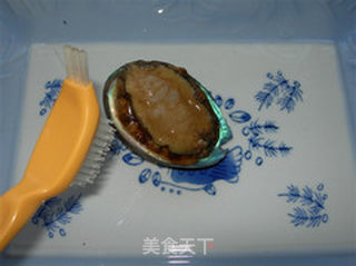 鲍鱼大虾捞面的做法步骤：2