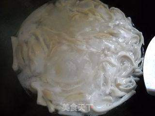鲜蔬牛肉拉面的做法步骤:5