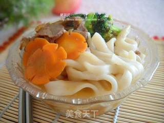 鲜蔬牛肉拉面的做法步骤:12