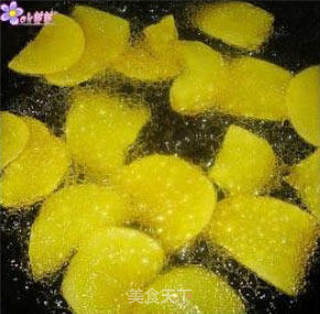 酸甜酥脆——糖醋土豆片的做法步骤:4