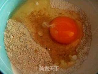 健康营养快乐早餐--酸奶饼的做法步骤:2