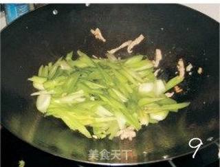 西芹枸杞炒百合的做法步骤:9