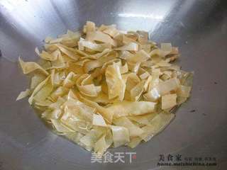 佳节年饼系列(4)没烤箱也可以做年饼@@春卷脆皮的做法步骤:6