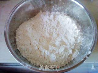 羊肉胡萝卜水饺的做法步骤：1