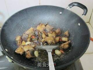 合味鲜:肉烧鱼的做法步骤:13