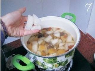 无花果雪梨糖水的做法步骤:7