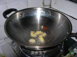 韭菜炒笔管的做法步骤：6