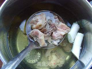 牛气冲天:番茄牛腩的做法步骤:4