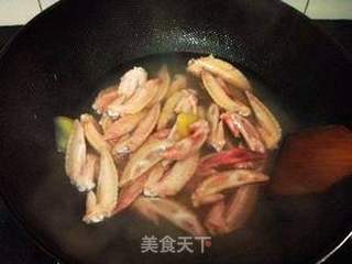 百事可乐,永远快乐--可乐鸡尖的做法步骤:3