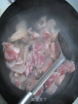 大吉大利——土豆烧鸡块的做法步骤：3