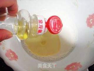 新年第一个蛋糕---奶油戚风蛋糕的做法步骤:3