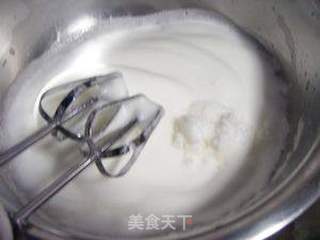 新年第一个蛋糕---奶油戚风蛋糕的做法步骤:10