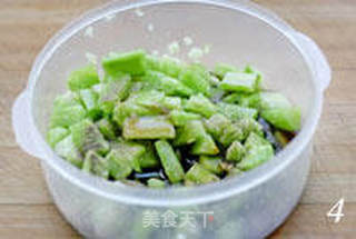 凉拌黄瓜条的做法步骤:4