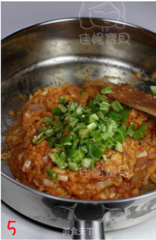 辣白菜土豆泥拌饭的做法步骤:5