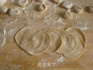 黄瓜三鲜水饺的做法步骤:11