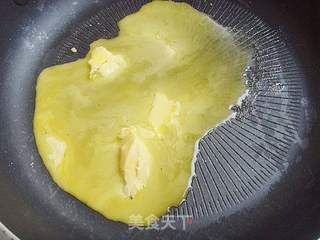 爱的延续:草莓慕斯蛋糕的做法步骤:2