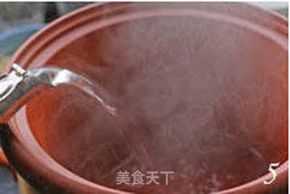 清热润肺去燥降火 【雪梨南杏里脊汤】的做法步骤:5