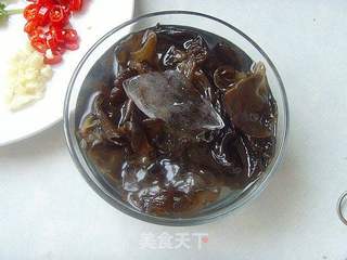 冰爽凉拌木耳的做法步骤:3