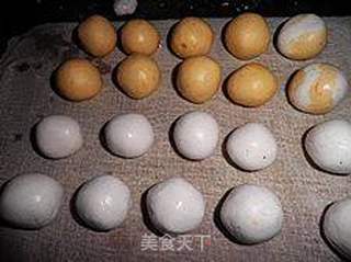 年菜之二十五南瓜豆沙芝麻------元宵花样汤圆的做法步骤:9