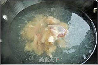 当归老姜鸭肉煲的做法步骤：3