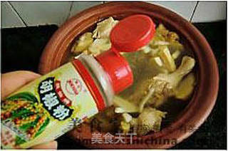 当归老姜鸭肉煲的做法步骤：6