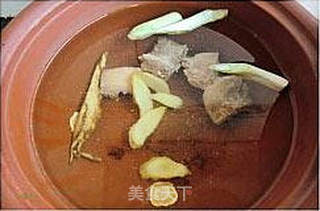 秋冬季家常靓煲-----鸭胗鸭血煲的做法步骤：5