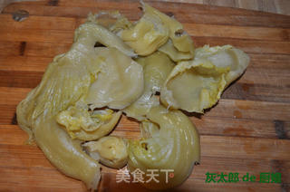 超级开胃的酸菜炒大肠的做法步骤:3