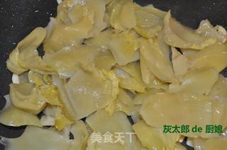 超级开胃的酸菜炒大肠的做法步骤:8