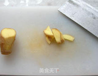 西芹腰果炒虾仁的做法步骤:11