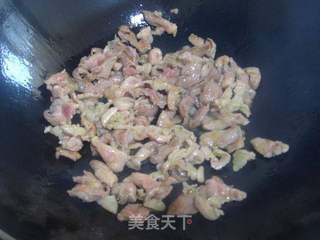 西芹炒豆皮的做法步骤：4