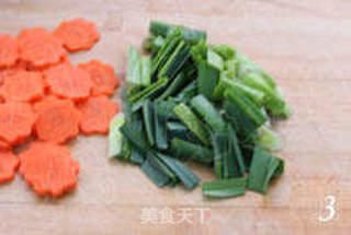 湖北特色风味小吃 牛肉炒豆丝的做法步骤:3