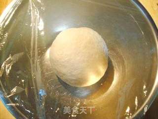 橱窗花样展示面包制作“鲜花造型硬质咸面包”的做法步骤：6