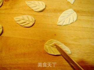 橱窗花样展示面包制作“鲜花造型硬质咸面包”的做法步骤：24