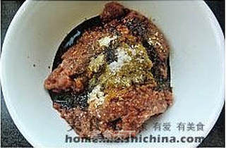 老北京传统清真名小吃---门钉肉饼的做法步骤:6