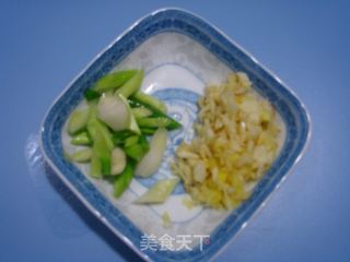 茶香豆干炒肉的做法步骤：3