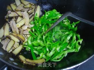 茶香豆干炒肉的做法步骤：6
