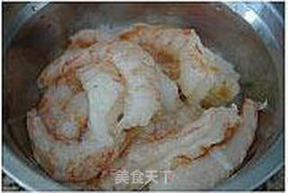 焗烤蘑菇海鲜饭的做法步骤：1