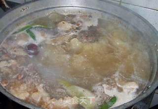 羊蝎子麻辣锅的做法步骤：9