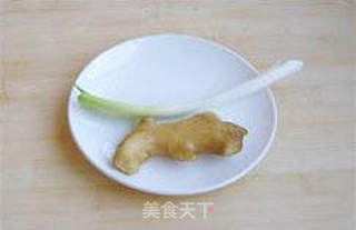 酱烤鲳鱼的做法步骤:3