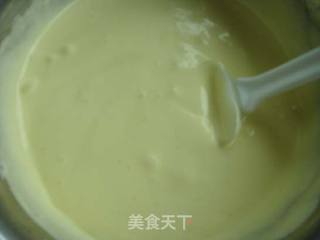 草莓奶油生日蛋糕的做法步骤:7