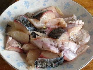 糖醋鱼块的做法步骤：4