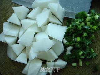 炸猪皮一锅乱炖的做法步骤:3