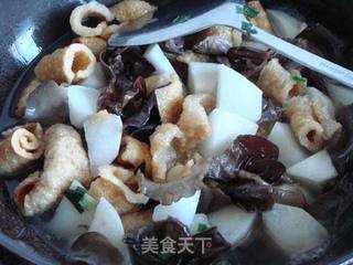 炸猪皮一锅乱炖的做法步骤:8