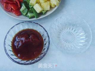 应季水果菜---菠萝咕噜肉的做法步骤:8